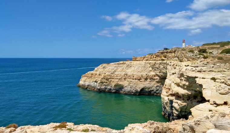 eurohike-wanderreisen-portugal-kuestenwandern-algarve-kuestenblick-barril