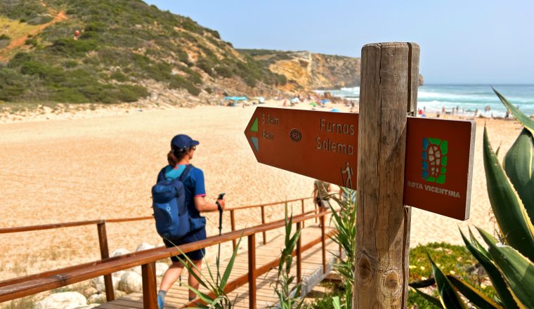 eurohike-wanderreisen-portugal-kuestenwandern-algarve-offizieller-wegeiser-wanderer-praia-do-zavial